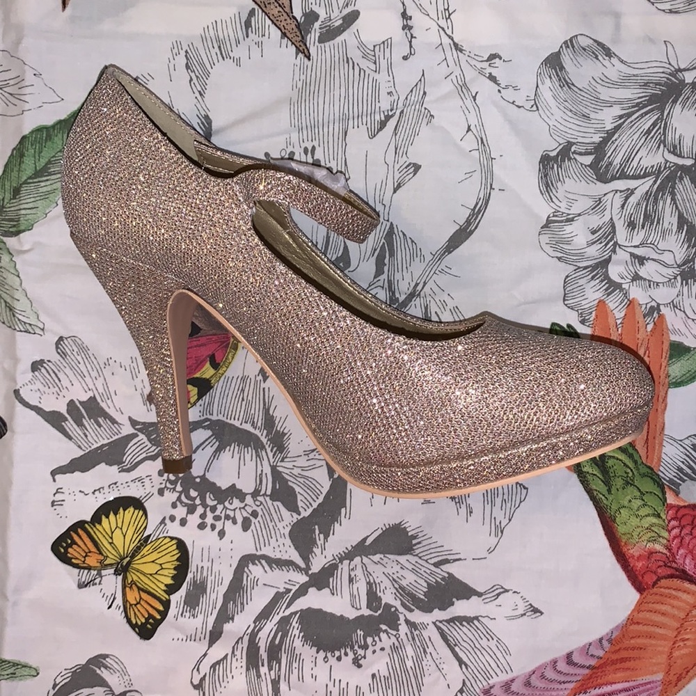 New with box Vepose New York Gold Glitter Heels - Picture 12 of 15